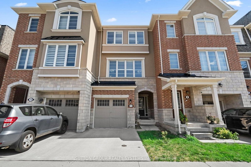 11 Fusilier Drive