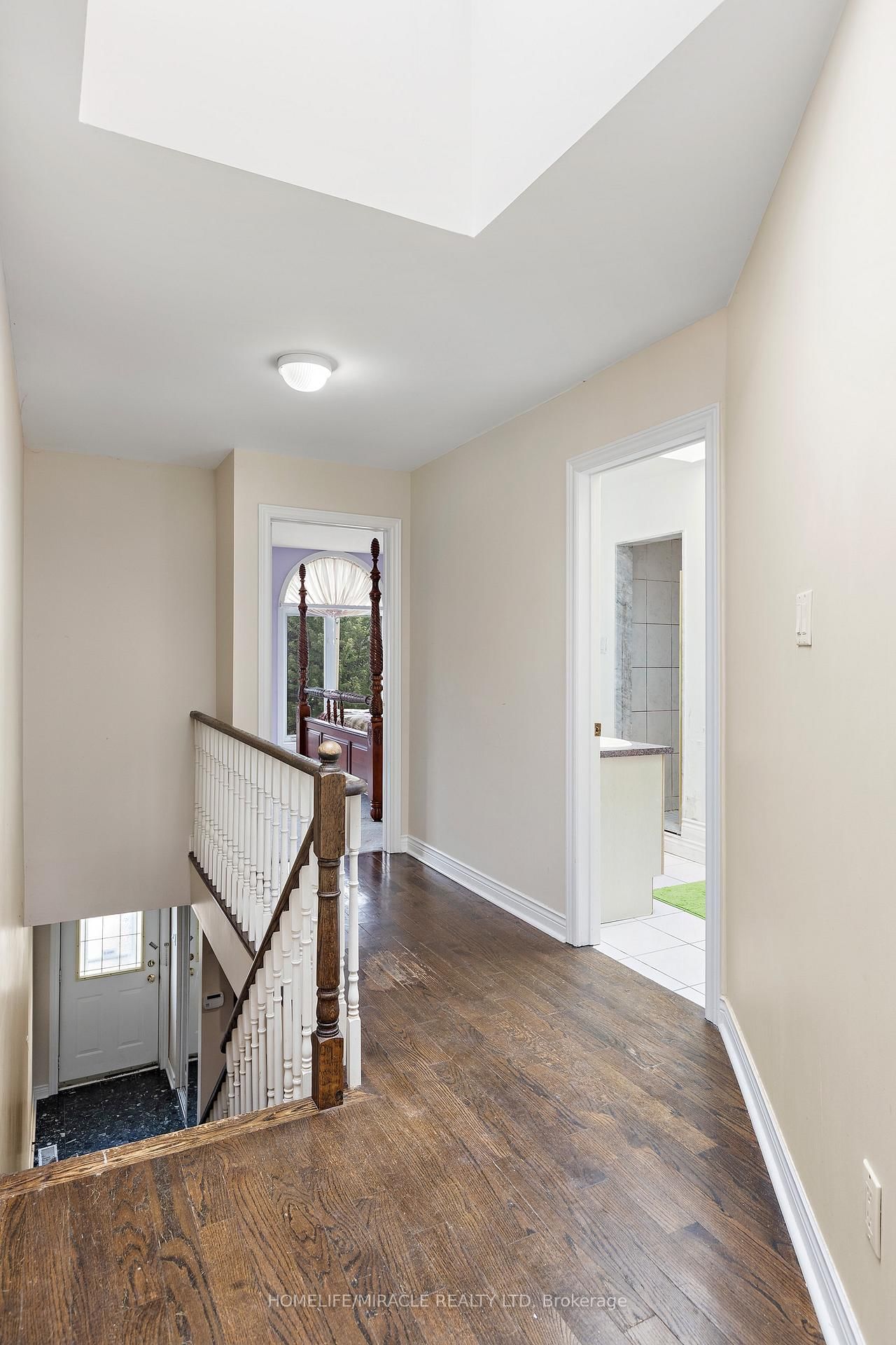 33 Torrens Avenue • Toronto, ON photo 11