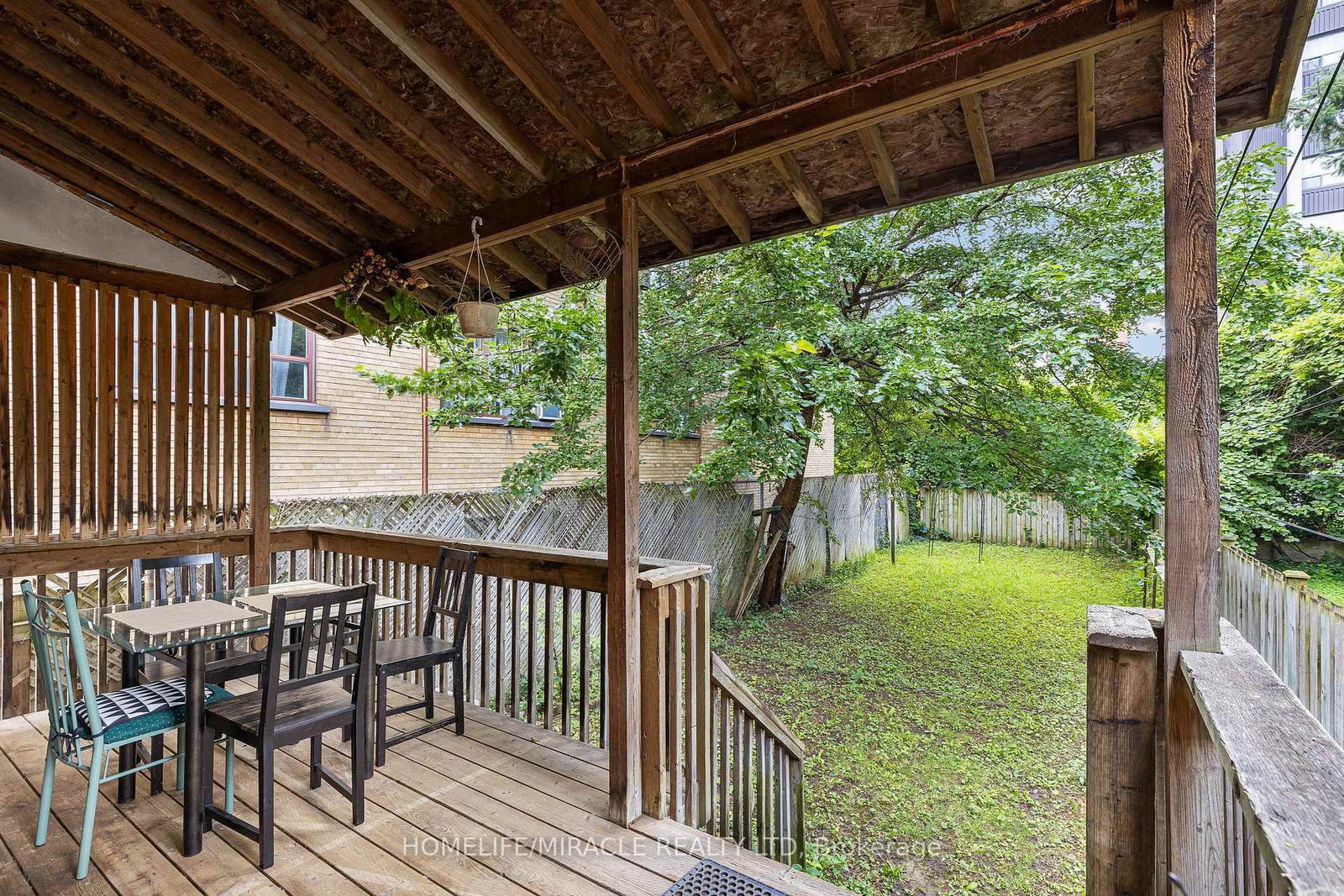 33 Torrens Avenue • Toronto, ON photo 21