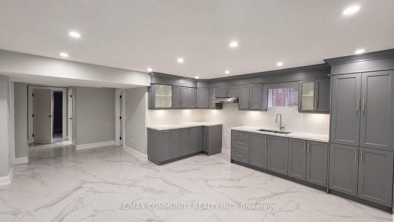 Basement - 2364 Dobbinton Street
