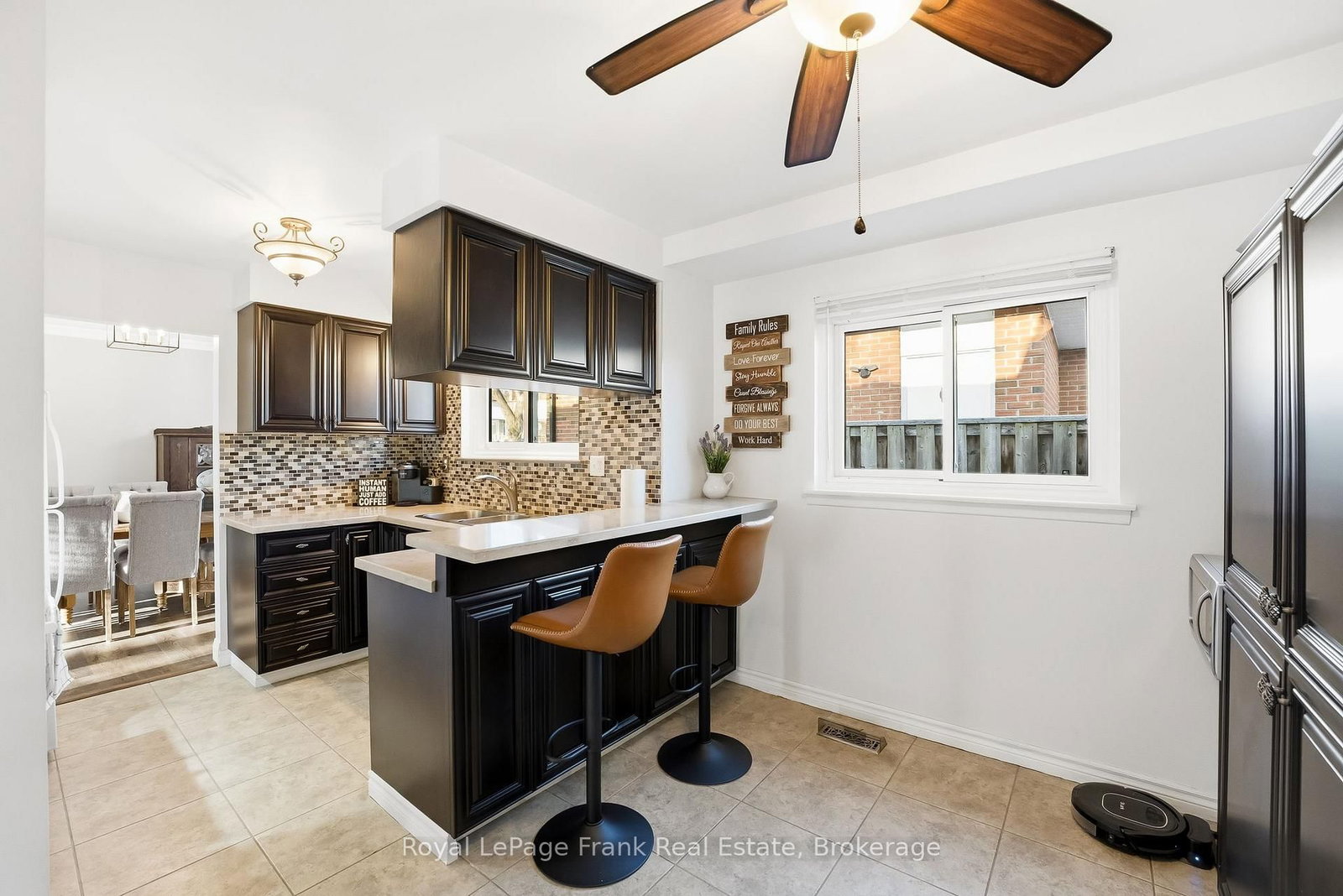 489 Crestwood Drive • Oshawa, ON photo 17