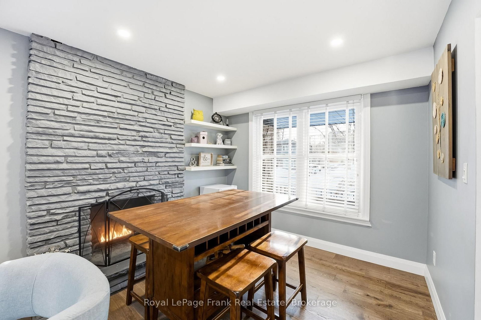489 Crestwood Drive • Oshawa, ON photo 23