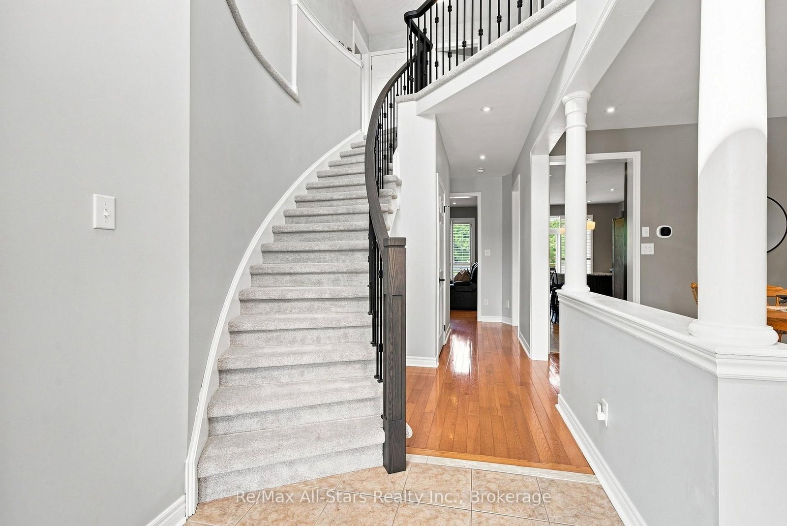 222 Roseborough Court • Scugog, ON photo 5