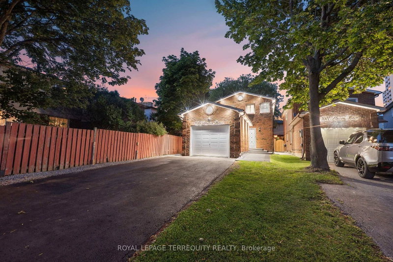 1013 Albacore Manor