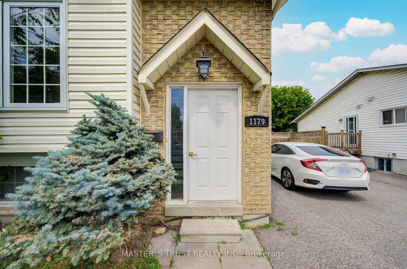 Unit 2 - 1179 Simcoe Street S