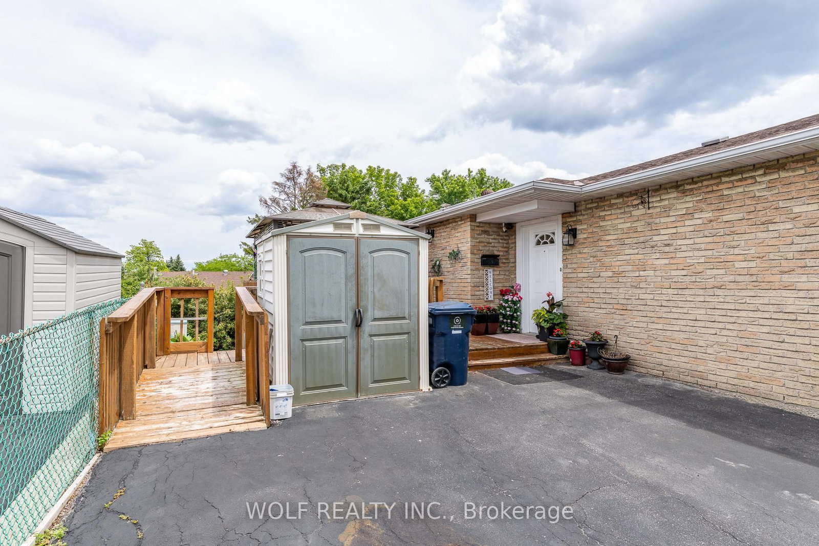 114 John Tabor Trail • Toronto, ON photo 4