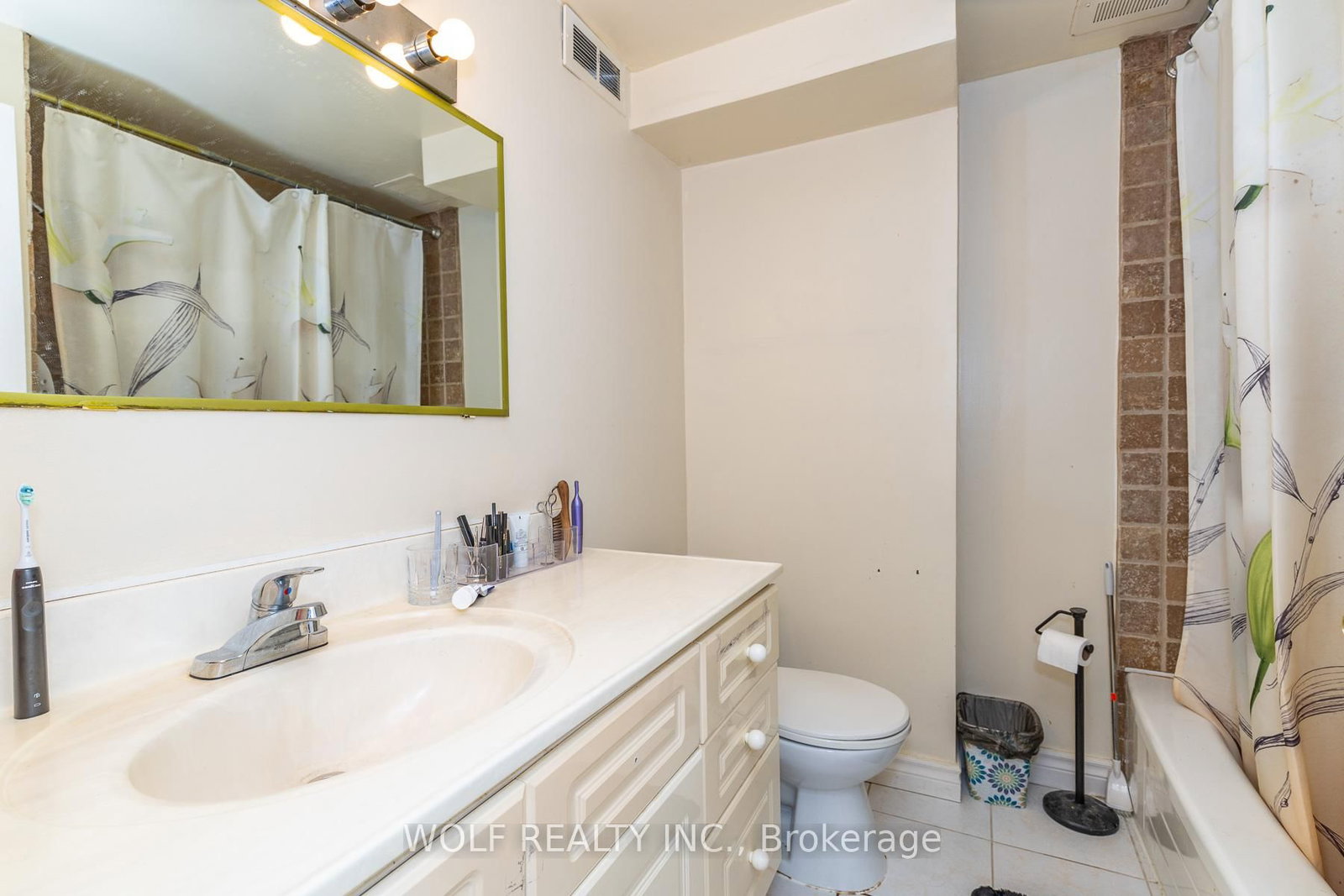 114 John Tabor Trail • Toronto, ON photo 43