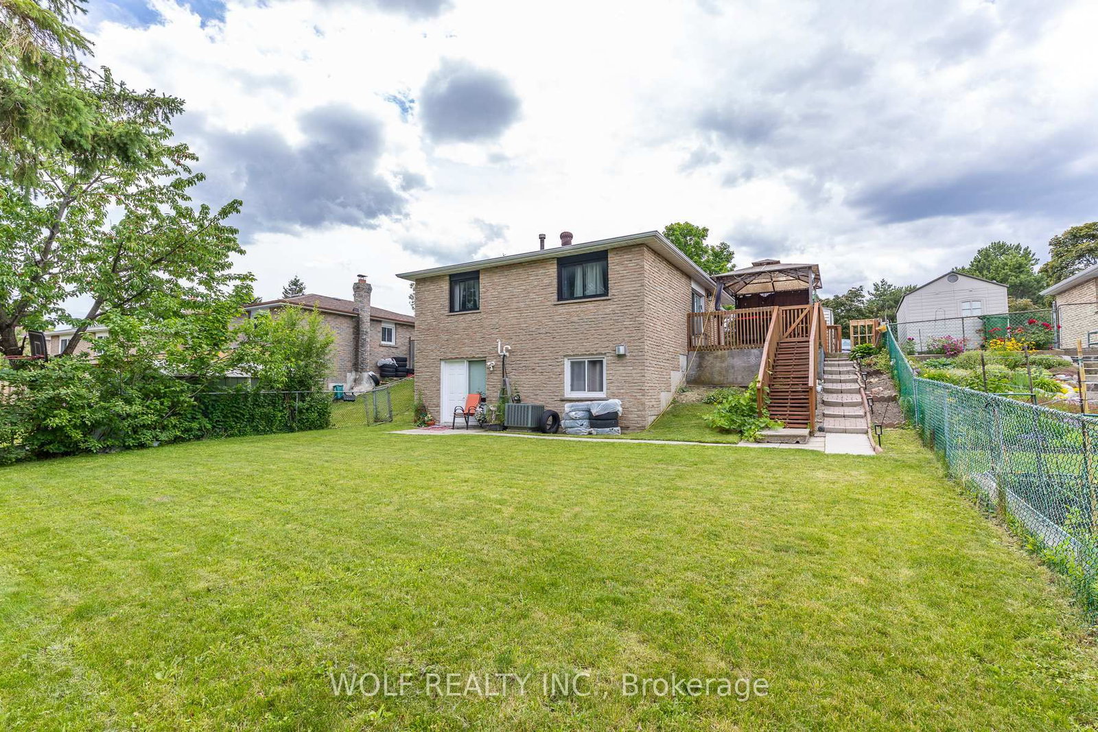114 John Tabor Trail • Toronto, ON photo 44