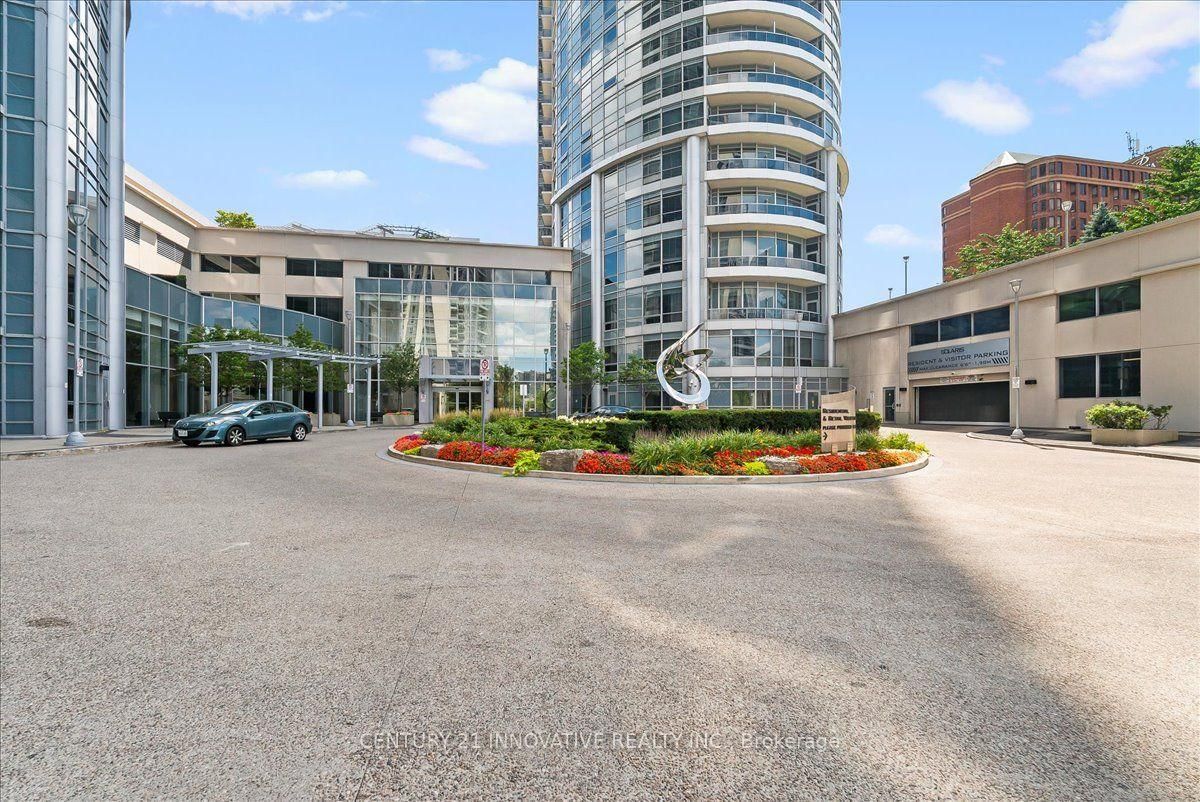 125 Village Green Square • #3501 • Toronto, ON photo 5