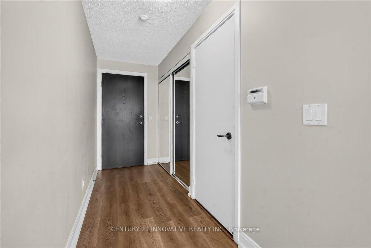 125 Village Green Square • #3501 • Toronto, ON photo 7
