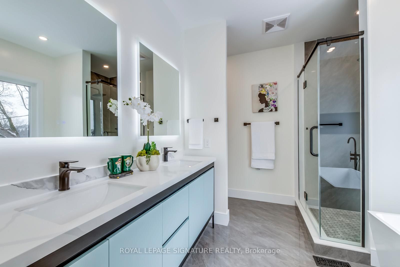 24 Merritt Road • Toronto, ON photo 13