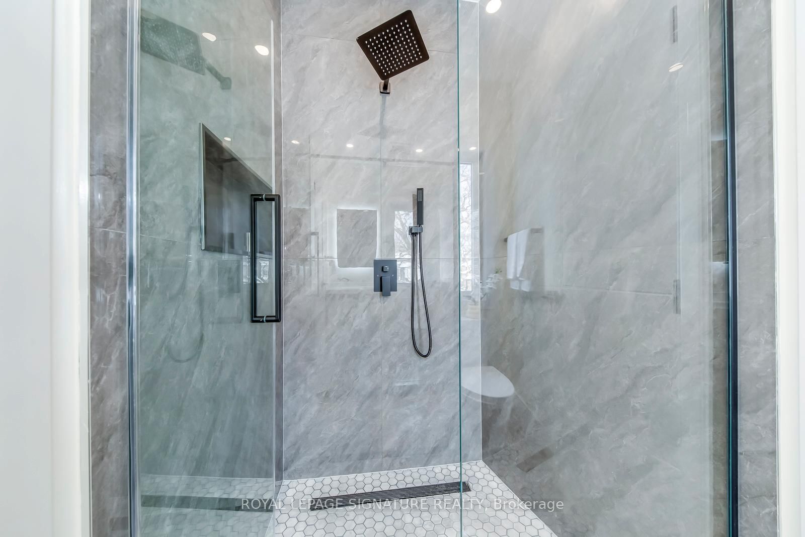 24 Merritt Road • Toronto, ON photo 22
