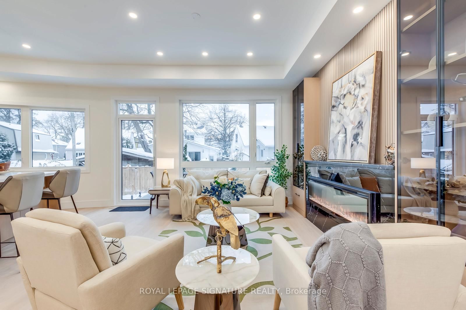 24 Merritt Road • Toronto, ON photo 6