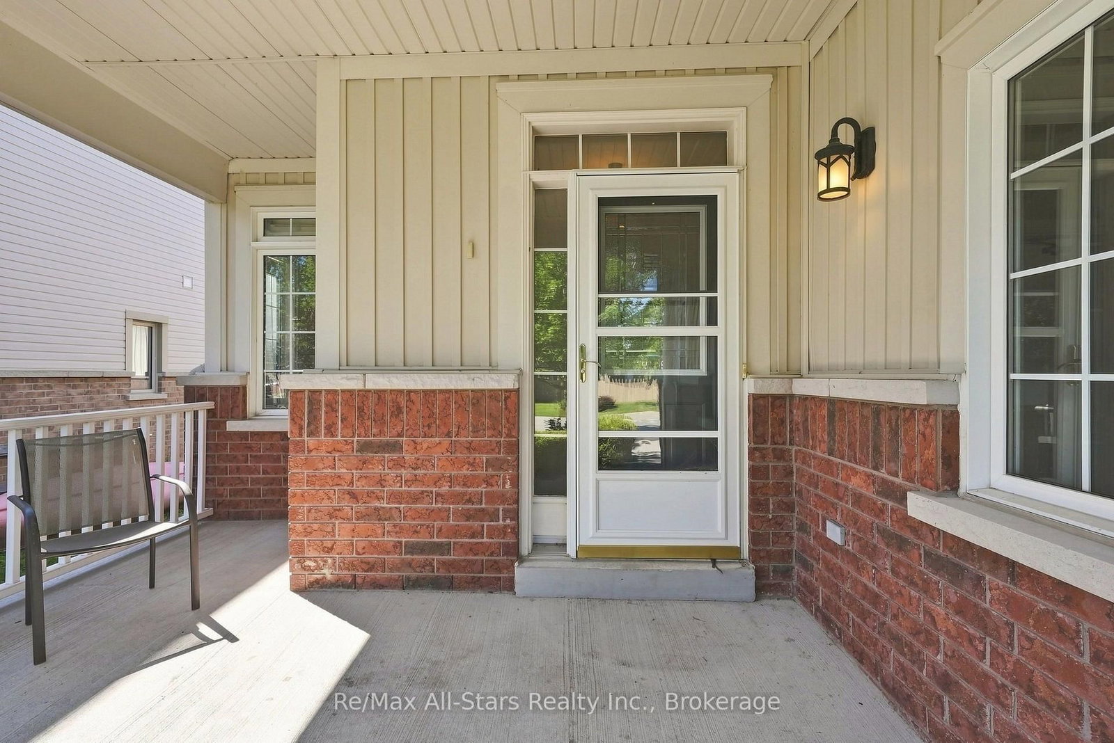 Listing Image 6