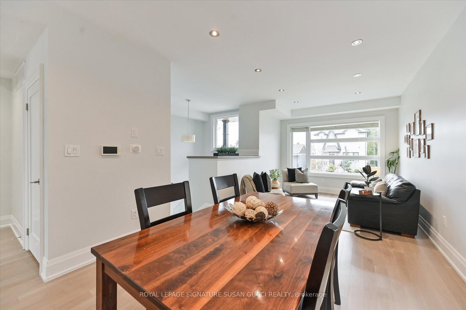 69 Holmstead Avenue • Toronto, ON photo 10