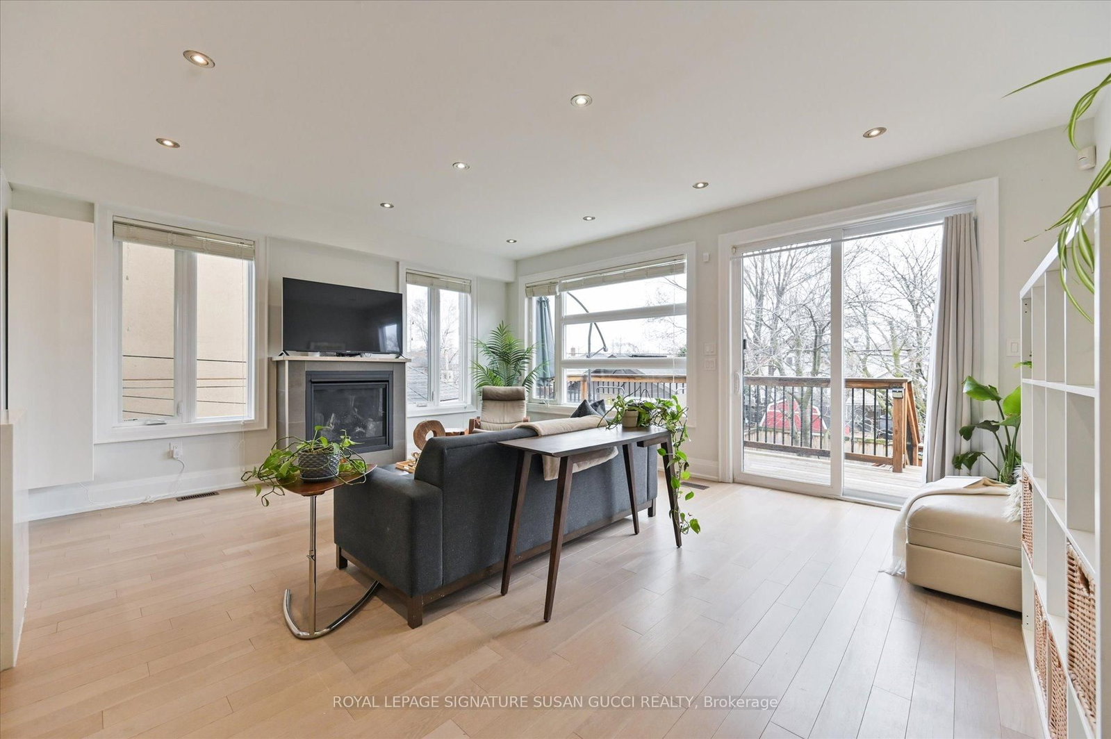 69 Holmstead Avenue • Toronto, ON photo 18