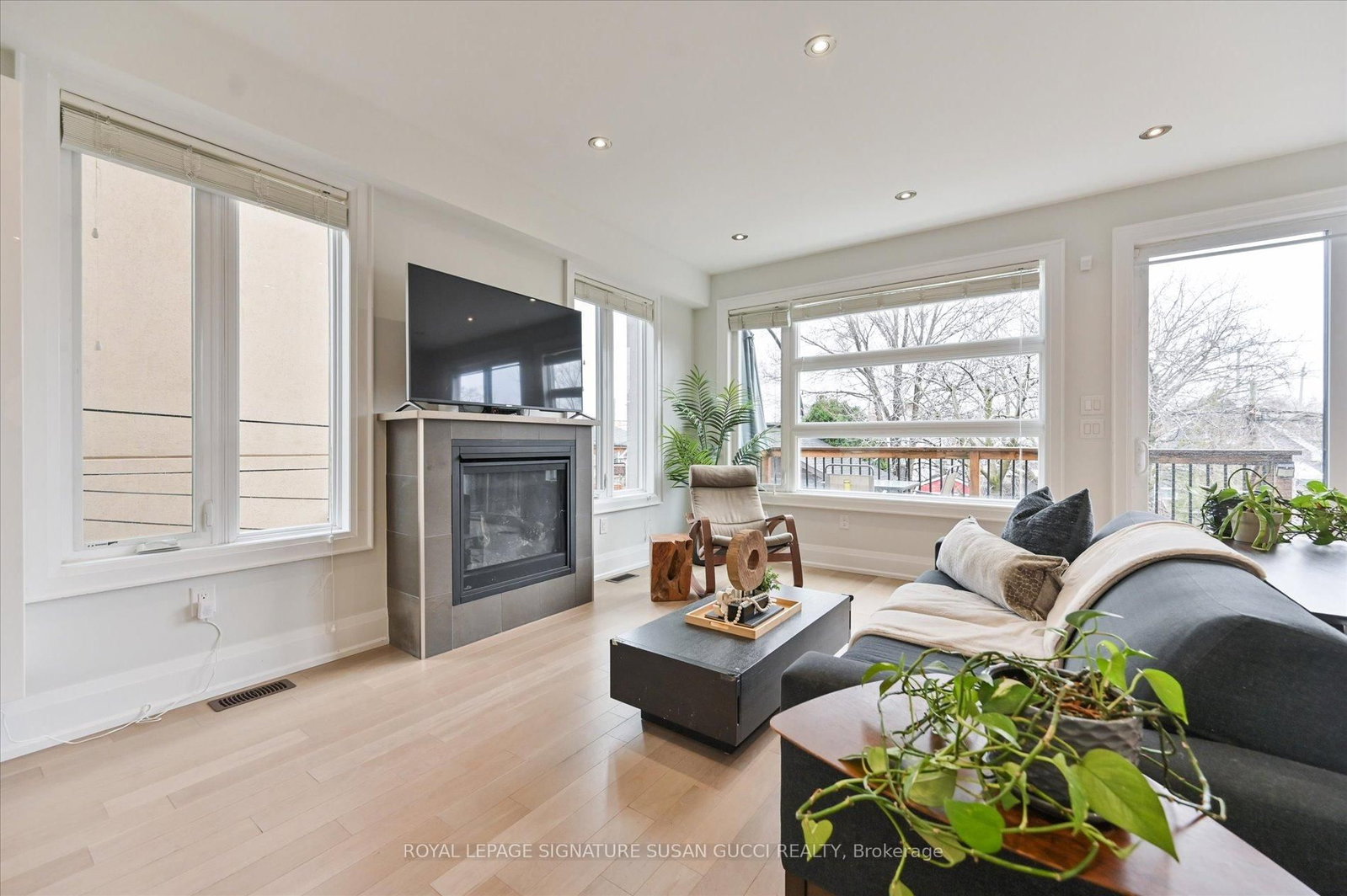 69 Holmstead Avenue • Toronto, ON photo 22