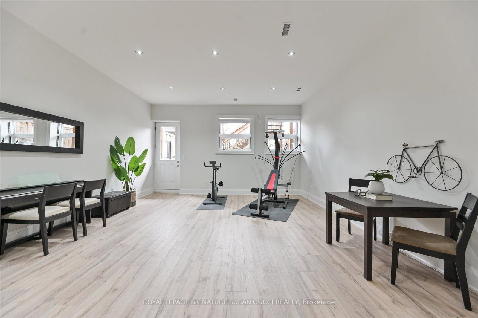 69 Holmstead Avenue • Toronto, ON photo 40