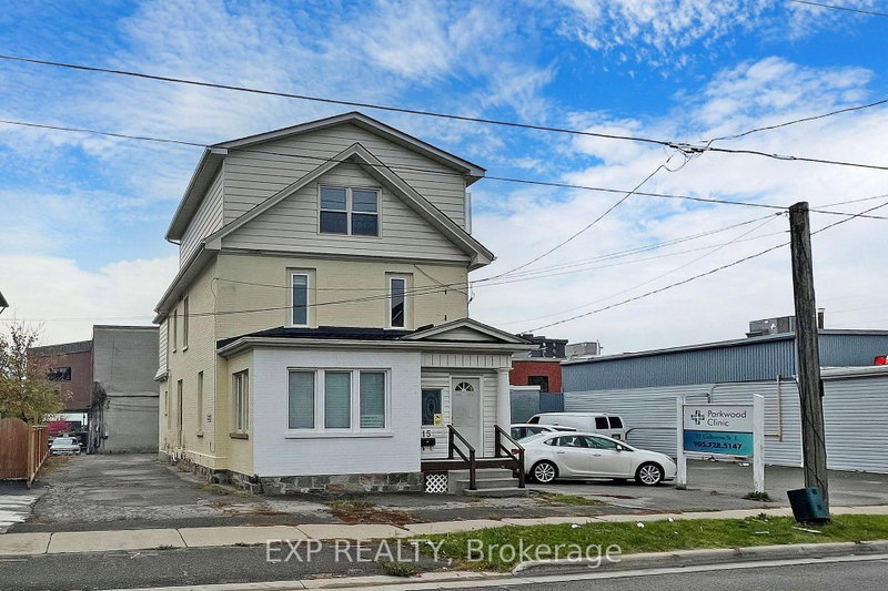 15 Colborne Street E