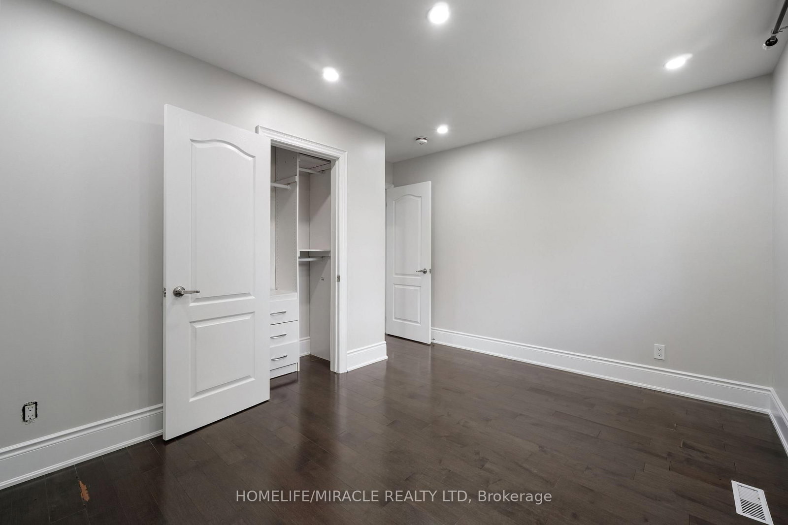 70 Cockburn Drive • Toronto, ON photo 16
