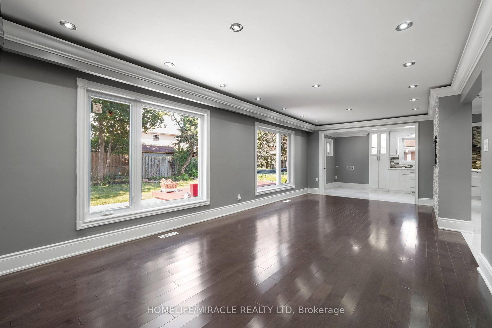70 Cockburn Drive • Toronto, ON photo 6