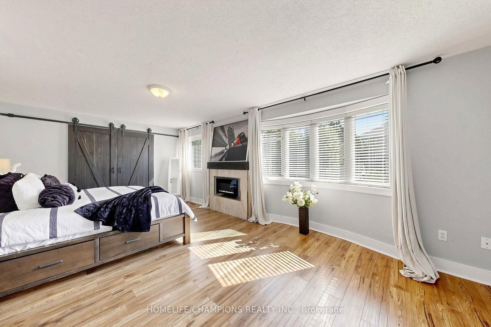19 Tweedie Crescent • Whitby, ON photo 30
