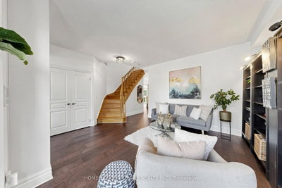 19 Tweedie Crescent • Whitby, ON photo 9