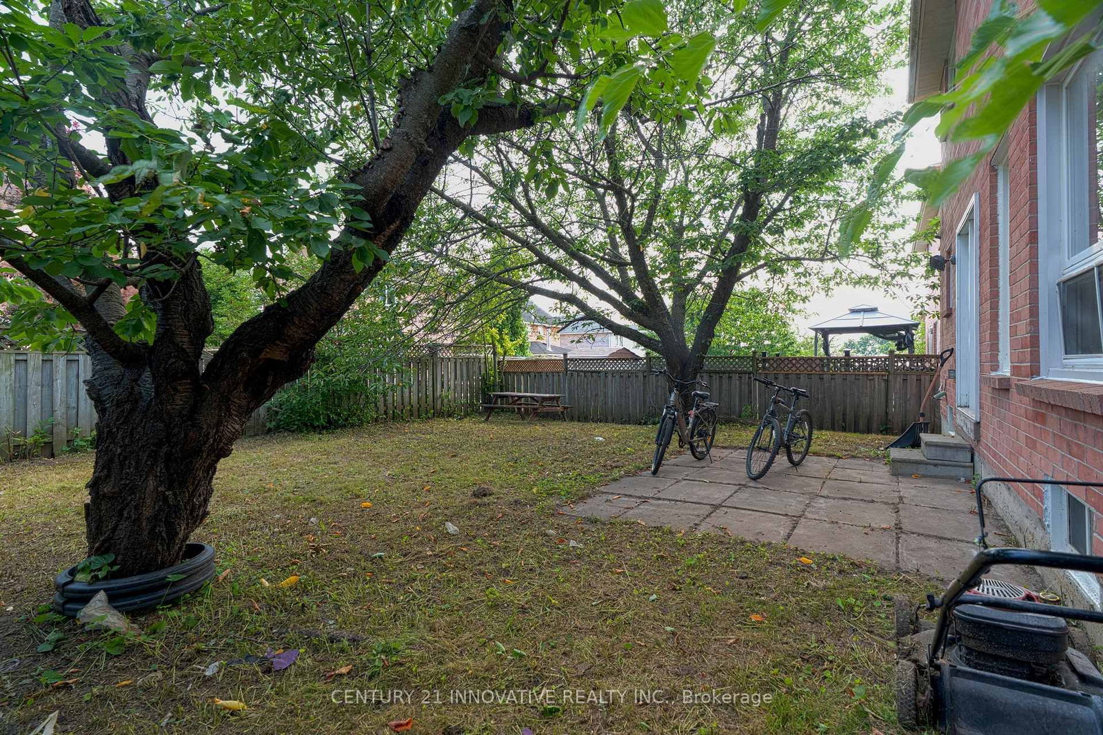 35 Magill Drive • Ajax, ON photo 20