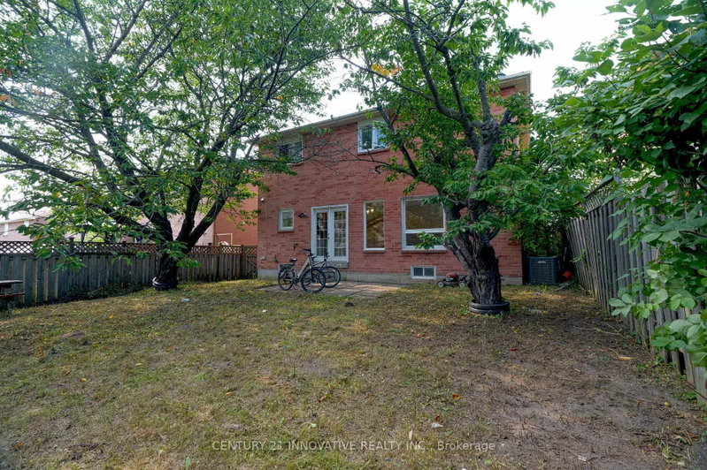 35 Magill Ajax,ON L1T 3H7 — Photo 21