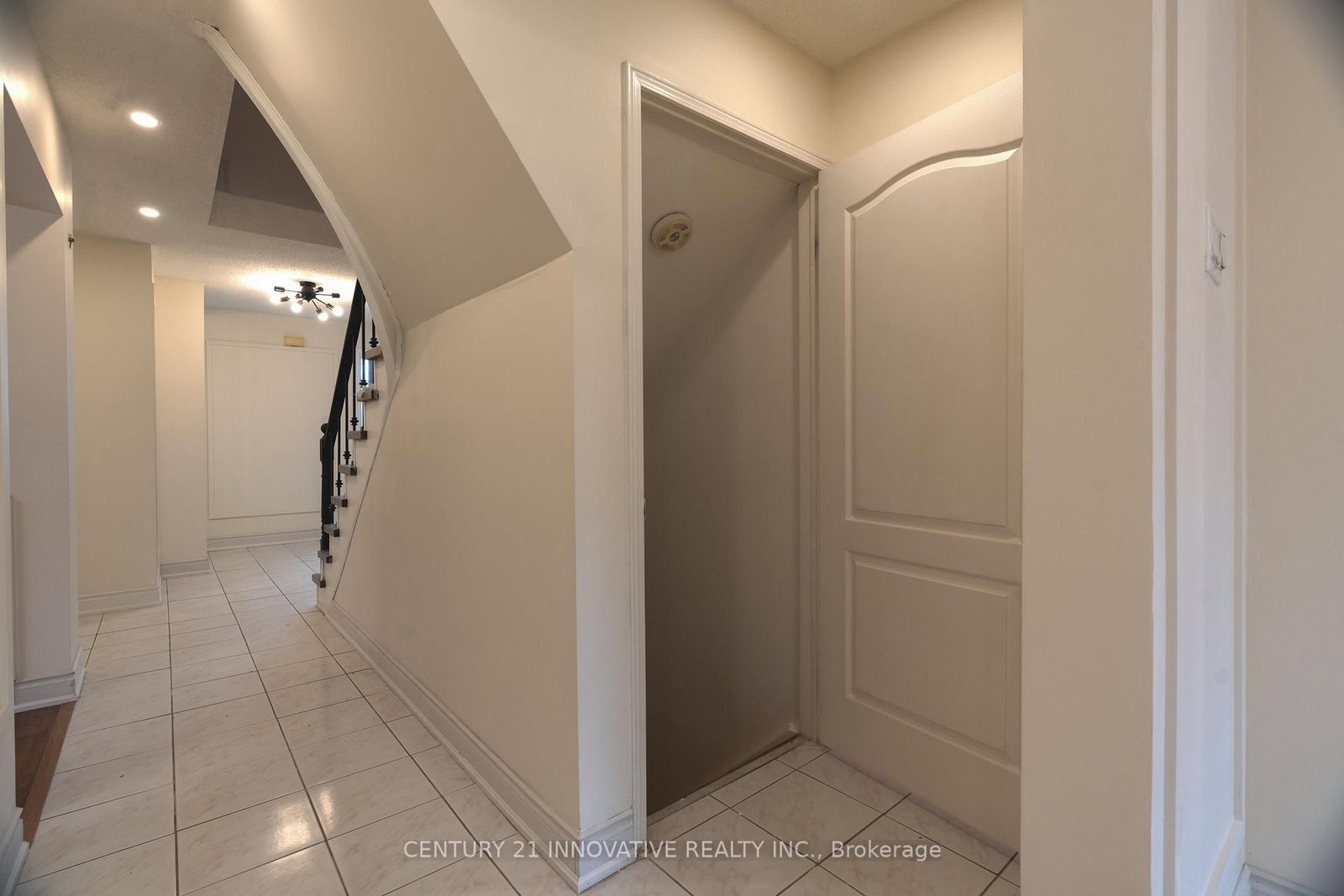 35 Magill Drive • Ajax, ON photo 22
