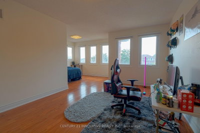 35 Magill Ajax,ON L1T 3H7 — Photo 26