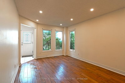 35 Magill Drive • Ajax, ON photo 6