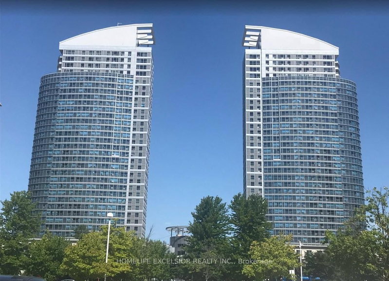 1515 - 36 Lee Centre Drive
