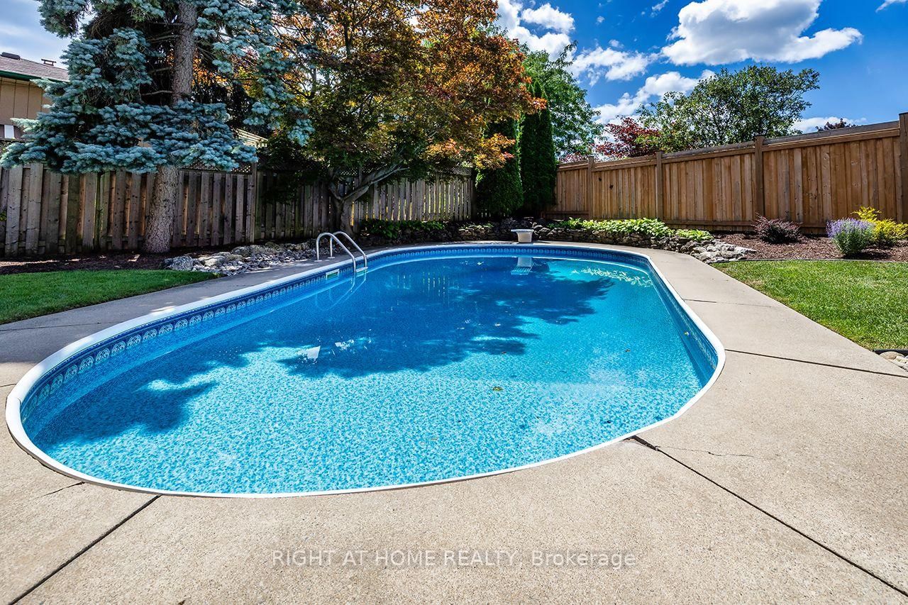 1770 Spruce Hill Road • Pickering, ON photo 15