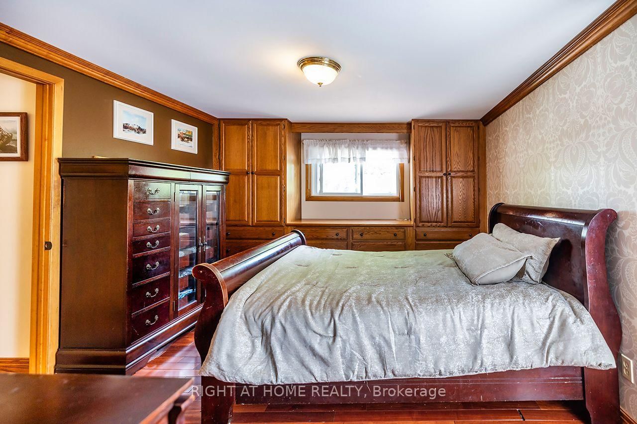 1770 Spruce Hill Road • Pickering, ON photo 23