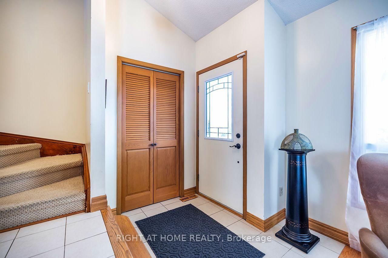 1770 Spruce Hill Road • Pickering, ON photo 4