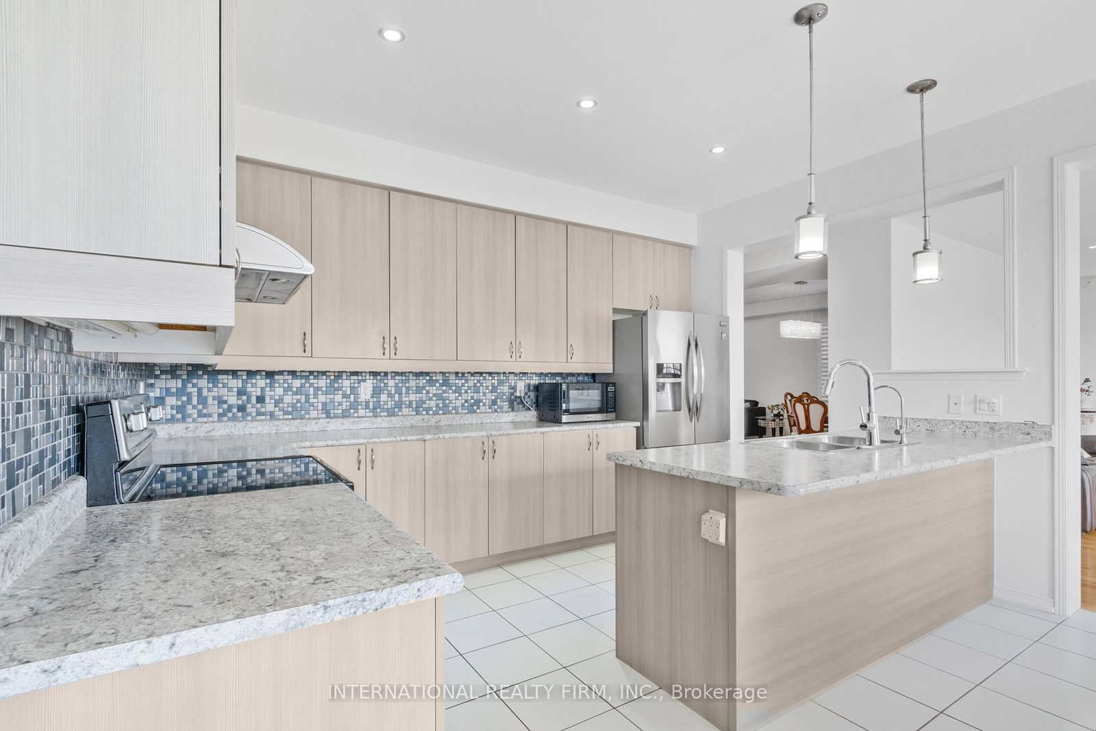 2537 Snow Knight Drive • Oshawa, ON photo 12