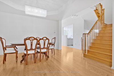 2537 Snow Knight Drive • Oshawa, ON photo 5
