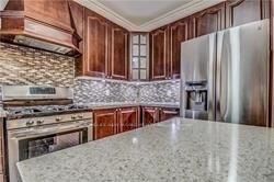6 Mirrow Court, Toronto 3