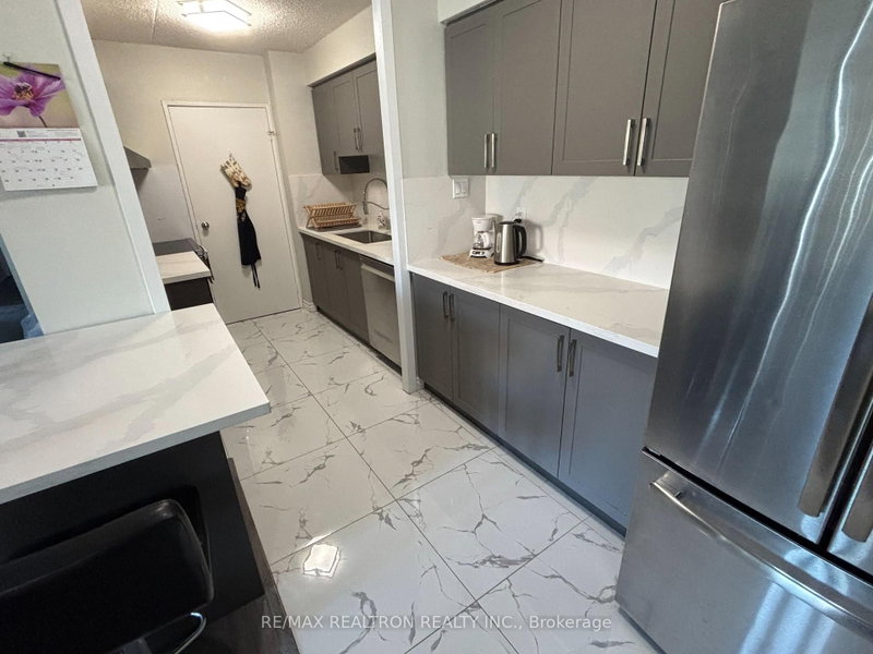 405 - 1540 Pickering Parkway