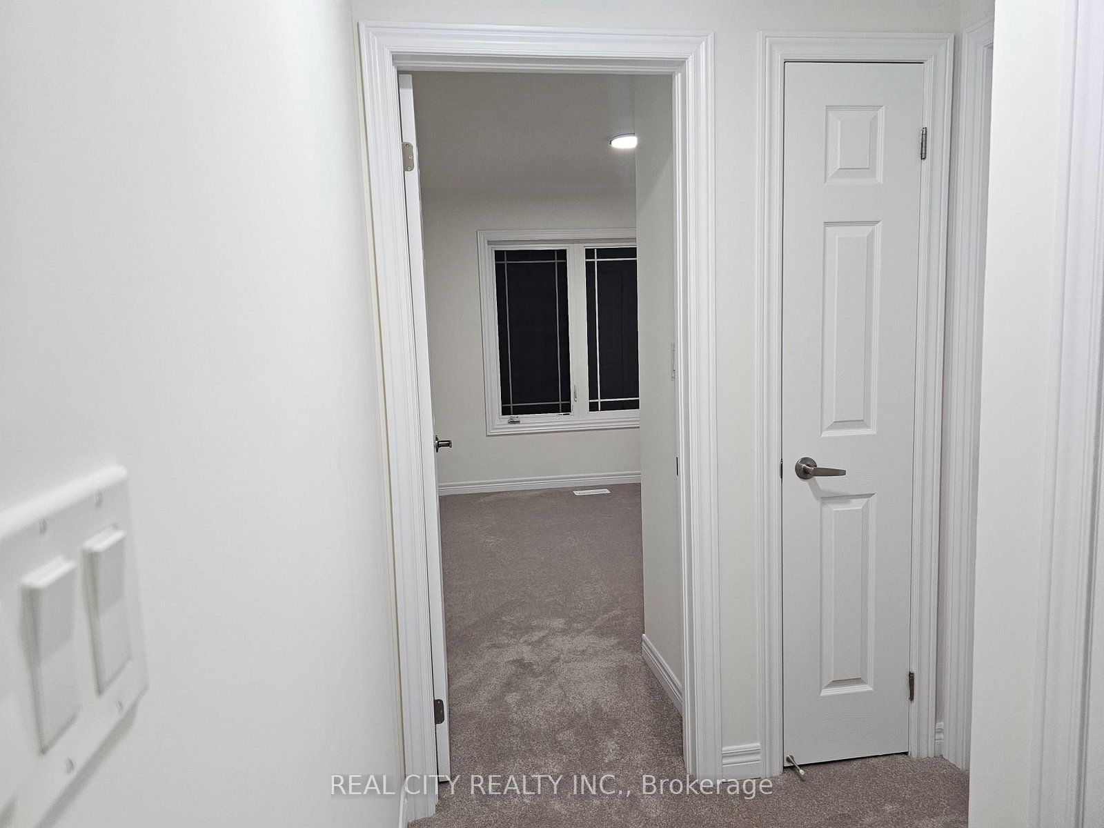 2873 Whites Road • Pickering, ON photo 38