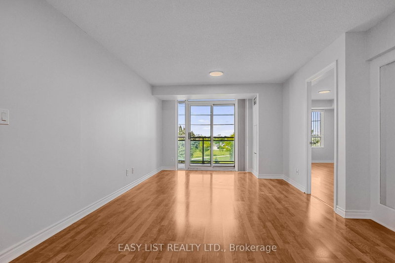 2020 Mcnicoll Toronto,ON M1V 0B5 — Photo 4