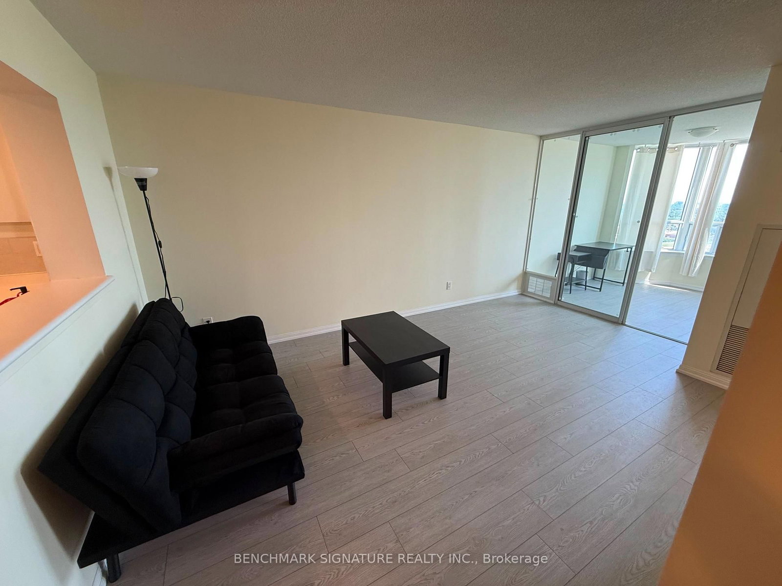 88 Corporate Drive • #2405 • Toronto, ON photo 11