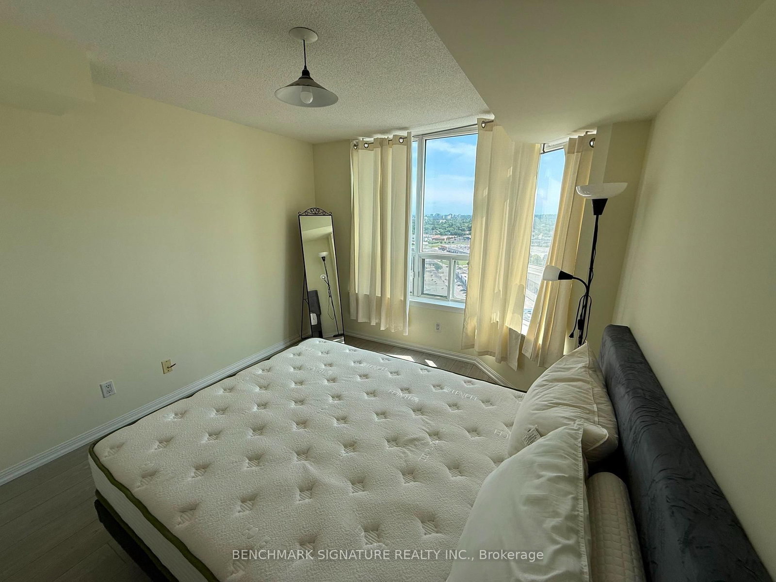 88 Corporate Drive • #2405 • Toronto, ON photo 20