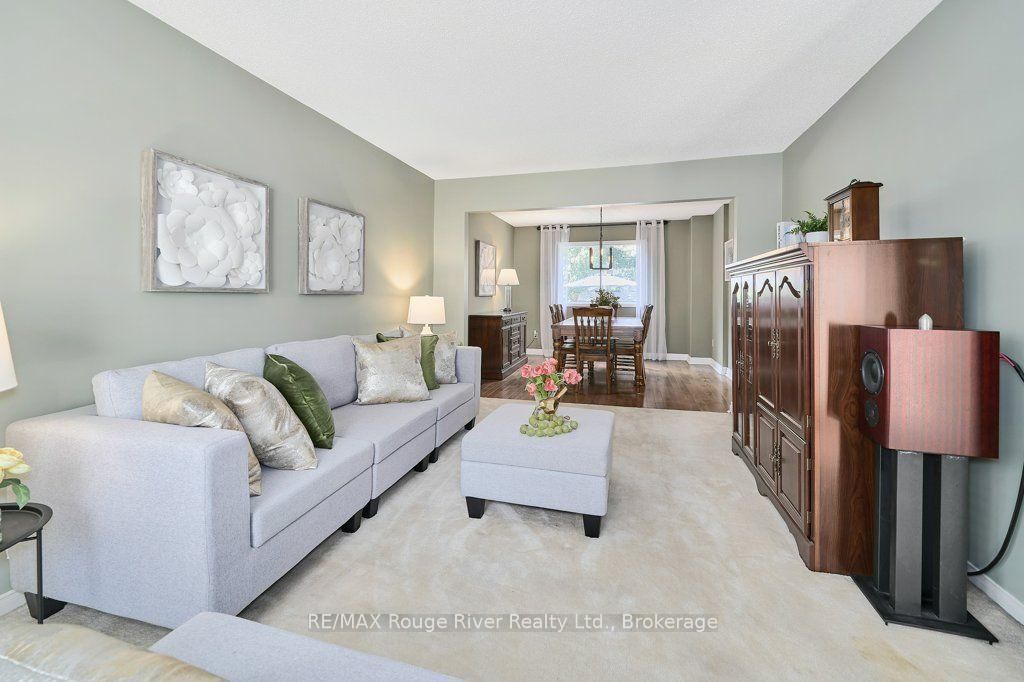 939 Catskill Drive • Oshawa, ON photo 11