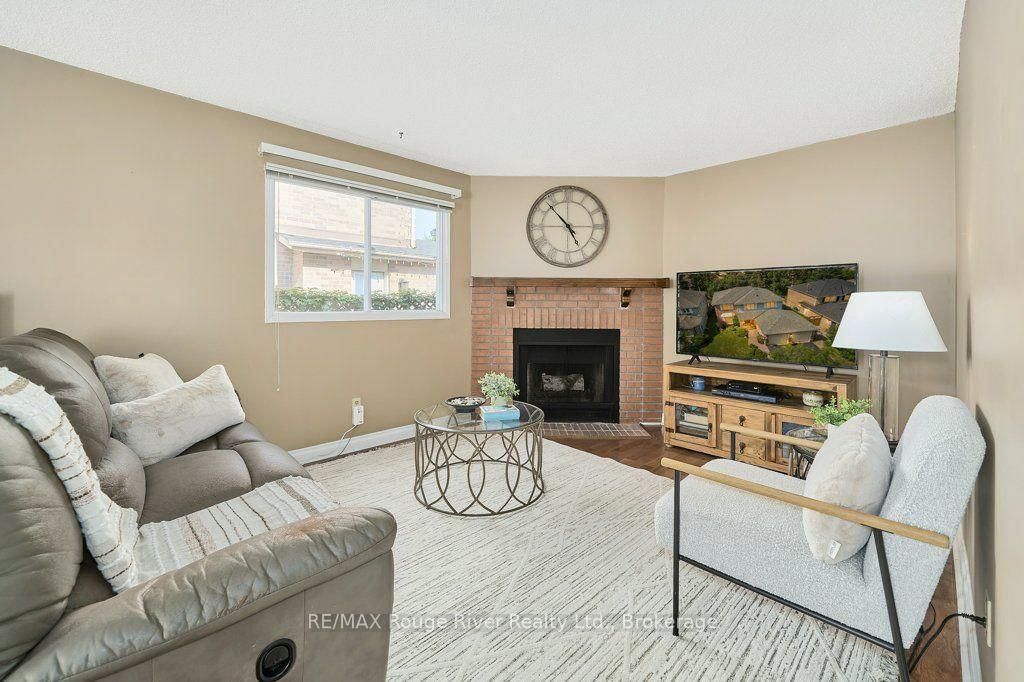 939 Catskill Drive • Oshawa, ON photo 18