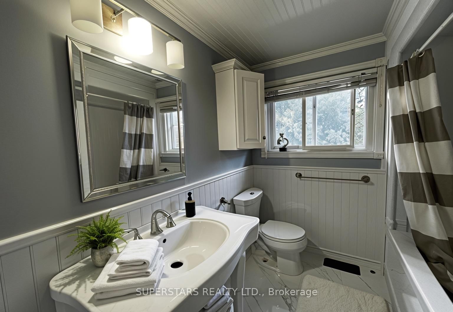 1731 Ada Court • Pickering, ON photo 8