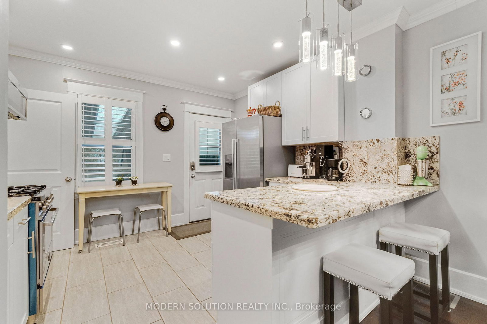 741 Milverton Boulevard • Toronto, ON photo 13