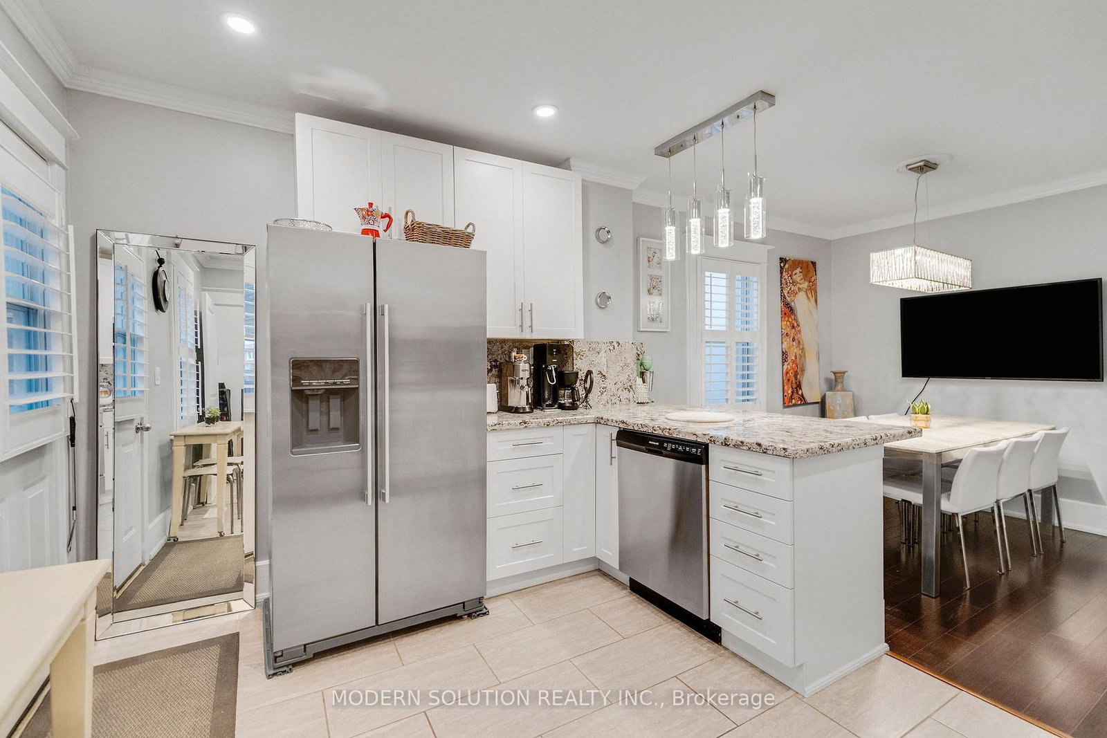 741 Milverton Boulevard • Toronto, ON photo 14