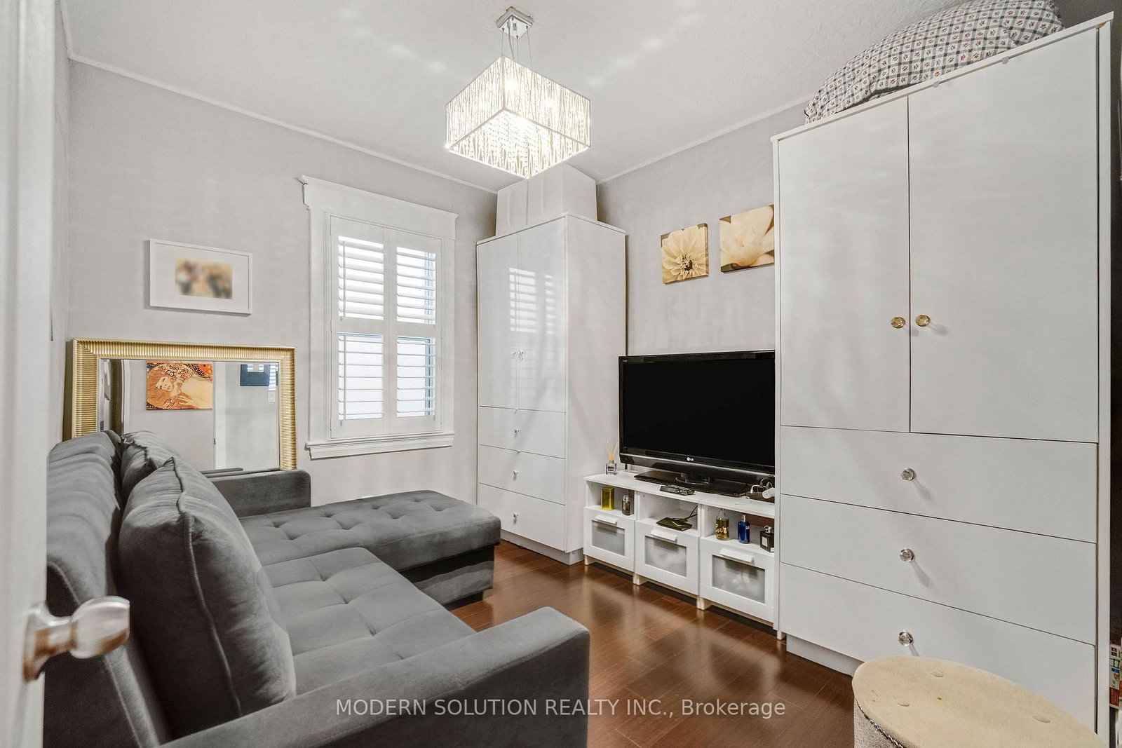 741 Milverton Boulevard • Toronto, ON photo 18